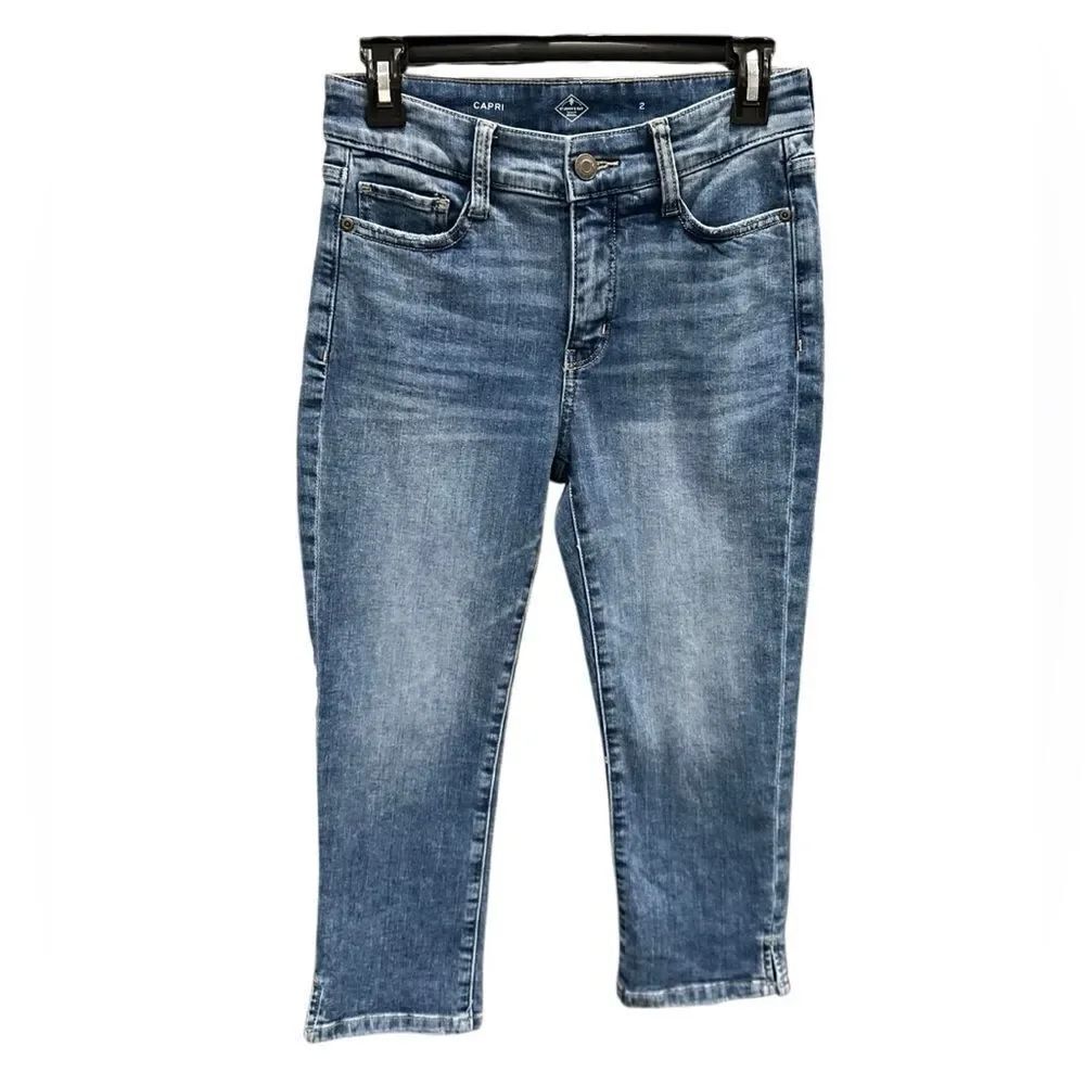 St. John’s Bay Capri jeans size 2